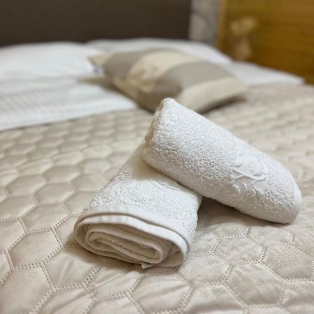 Zen Den Apartments Otočac Εξωτερικό φωτογραφία