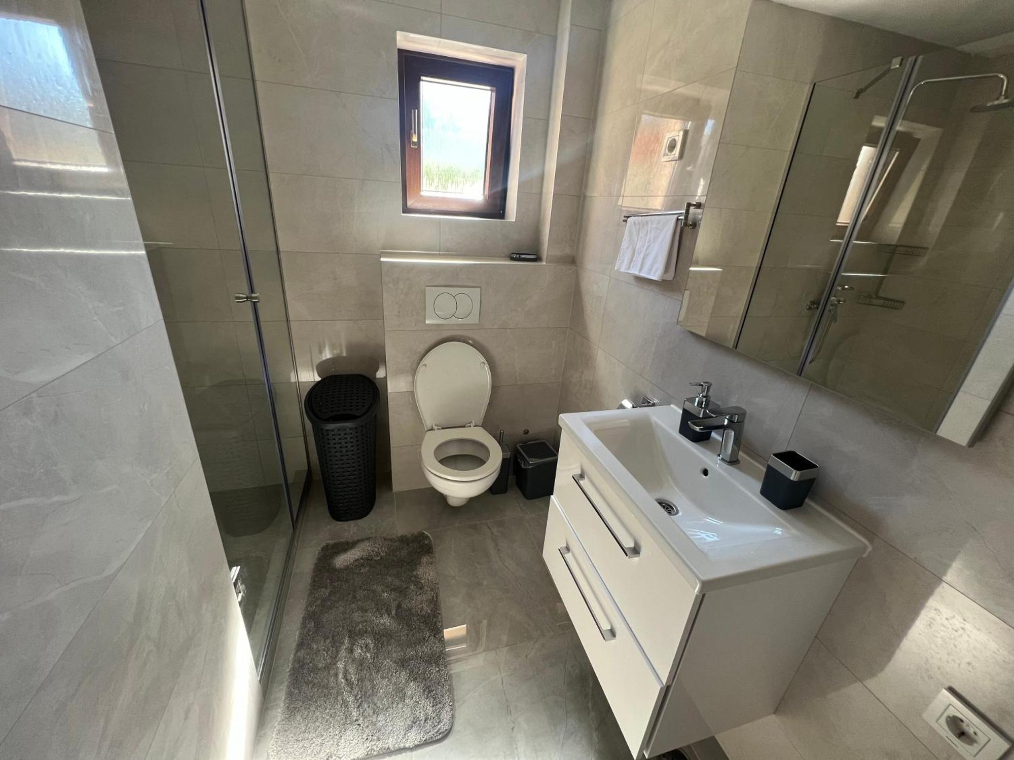 Zen Den Apartments Otočac Εξωτερικό φωτογραφία